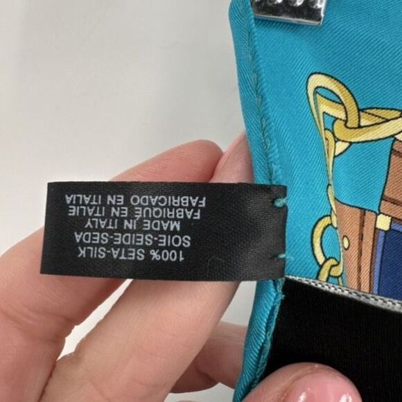 Vintage Ninto 100% Silk Square Hand Rolled Scarf Equestrian Blue‎ Turquoise - Picture 4 of 12